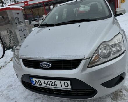 Серый Форд Фокус, объемом двигателя 1.8 л и пробегом 367 тыс. км за 5000 $, фото 1 на Automoto.ua