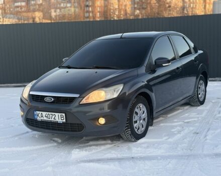 Серый Форд Фокус, объемом двигателя 1.6 л и пробегом 196 тыс. км за 5250 $, фото 1 на Automoto.ua