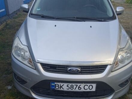 Серый Форд Фокус, объемом двигателя 1.6 л и пробегом 256 тыс. км за 4750 $, фото 1 на Automoto.ua