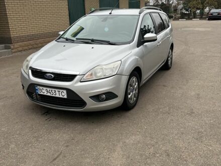 Серый Форд Фокус, объемом двигателя 1.6 л и пробегом 300 тыс. км за 4000 $, фото 1 на Automoto.ua