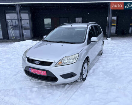 Серый Форд Фокус, объемом двигателя 1.6 л и пробегом 193 тыс. км за 4950 $, фото 1 на Automoto.ua