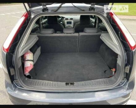 Серый Форд Фокус, объемом двигателя 1.8 л и пробегом 290 тыс. км за 7800 $, фото 1 на Automoto.ua