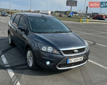 Серый Форд Фокус, объемом двигателя 1.6 л и пробегом 281 тыс. км за 5400 $, фото 1 на Automoto.ua