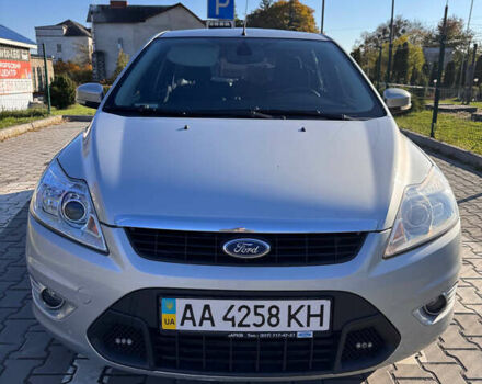 Сірий Форд Фокус, об'ємом двигуна 1.6 л та пробігом 240 тис. км за 5000 $, фото 1 на Automoto.ua