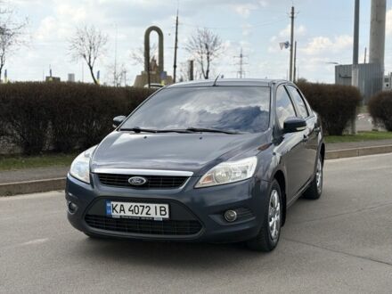 Сірий Форд Фокус, об'ємом двигуна 1.6 л та пробігом 200 тис. км за 5250 $, фото 1 на Automoto.ua