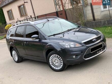 Серый Форд Фокус, объемом двигателя 1.6 л и пробегом 301 тыс. км за 4900 $, фото 1 на Automoto.ua