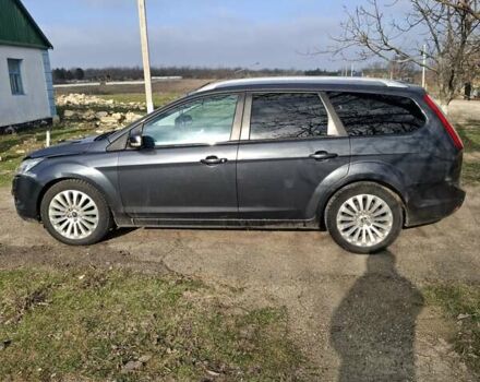 Серый Форд Фокус, объемом двигателя 1.56 л и пробегом 295 тыс. км за 3650 $, фото 1 на Automoto.ua