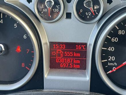 Серый Форд Фокус, объемом двигателя 1.6 л и пробегом 30 тыс. км за 6500 $, фото 1 на Automoto.ua