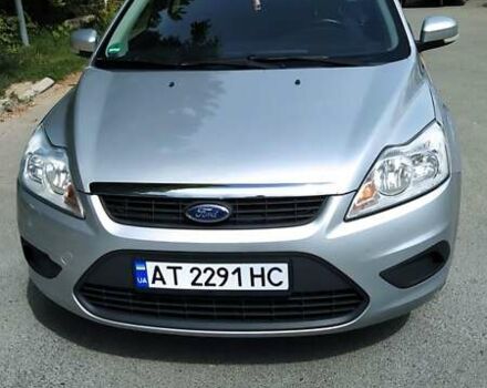 Сірий Форд Фокус, об'ємом двигуна 1.6 л та пробігом 221 тис. км за 5000 $, фото 1 на Automoto.ua