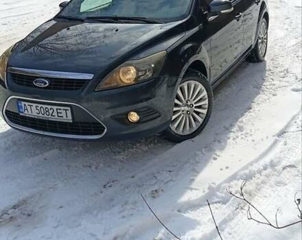 Сірий Форд Фокус, об'ємом двигуна 1.6 л та пробігом 210 тис. км за 5000 $, фото 1 на Automoto.ua