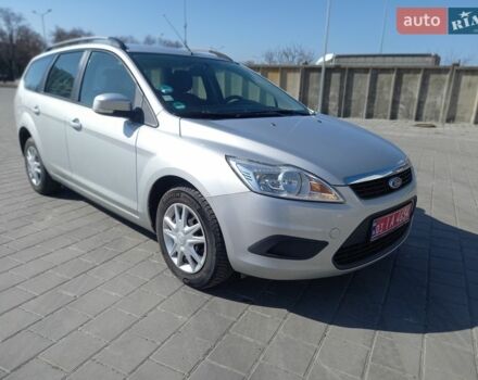 Серый Форд Фокус, объемом двигателя 1.6 л и пробегом 190 тыс. км за 5500 $, фото 1 на Automoto.ua