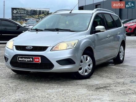 Сірий Форд Фокус, об'ємом двигуна 1.6 л та пробігом 242 тис. км за 4690 $, фото 1 на Automoto.ua