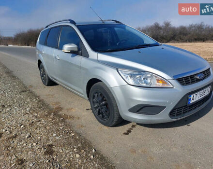 Сірий Форд Фокус, об'ємом двигуна 1.6 л та пробігом 304 тис. км за 5200 $, фото 1 на Automoto.ua