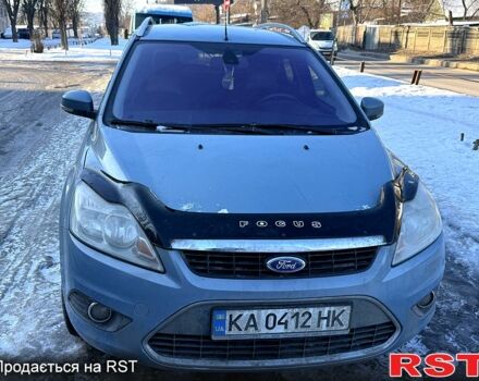 Серый Форд Фокус, объемом двигателя 1.6 л и пробегом 28000 тыс. км за 6100 $, фото 1 на Automoto.ua