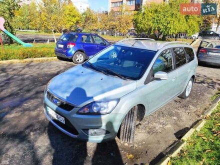 Форд Фокус 2008 в Львове на Automoto.ua Серый Форд Фокус, объемом двигателя 1.8 л и пробегом 268 тыс. км за 5700 $, фото 1 на Automoto.ua