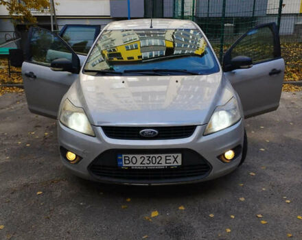 Серый Форд Фокус, объемом двигателя 1.56 л и пробегом 277 тыс. км за 5500 $, фото 1 на Automoto.ua