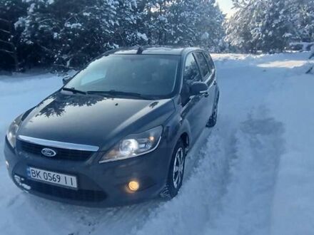Серый Форд Фокус, объемом двигателя 1.6 л и пробегом 286 тыс. км за 5150 $, фото 1 на Automoto.ua