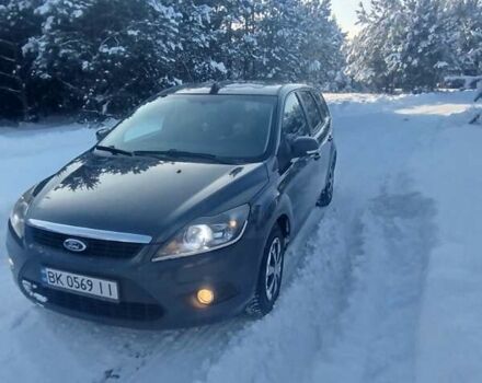 Серый Форд Фокус, объемом двигателя 1.6 л и пробегом 286 тыс. км за 5150 $, фото 1 на Automoto.ua