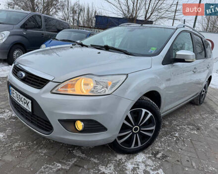 Серый Форд Фокус, объемом двигателя 1.6 л и пробегом 215 тыс. км за 5999 $, фото 1 на Automoto.ua