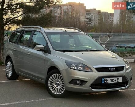 Сірий Форд Фокус, об'ємом двигуна 2 л та пробігом 237 тис. км за 5999 $, фото 1 на Automoto.ua