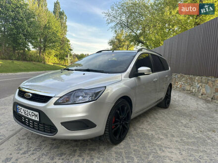 Серый Форд Фокус, объемом двигателя 1.6 л и пробегом 211 тыс. км за 4700 $, фото 1 на Automoto.ua