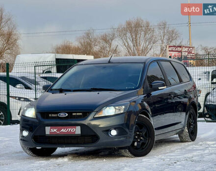 Серый Форд Фокус, объемом двигателя 1.6 л и пробегом 230 тыс. км за 5500 $, фото 1 на Automoto.ua