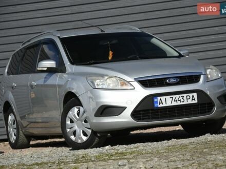 Серый Форд Фокус, объемом двигателя 1.6 л и пробегом 296 тыс. км за 5350 $, фото 1 на Automoto.ua