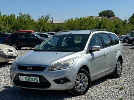 Форд Фокус 2008 у Кривому Розі на Automoto.ua Сірий Форд Фокус, об'ємом двигуна 1.6 л та пробігом 264 тис. км за 5600 $, фото 1 на Automoto.ua