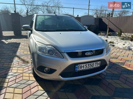Сірий Форд Фокус, об'ємом двигуна 1.6 л та пробігом 270 тис. км за 5700 $, фото 1 на Automoto.ua