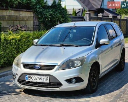 Сірий Форд Фокус, об'ємом двигуна 1.75 л та пробігом 345 тис. км за 3150 $, фото 1 на Automoto.ua