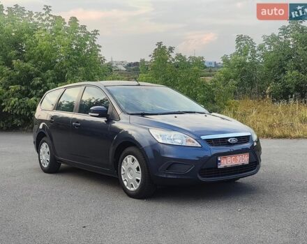 Сірий Форд Фокус, об'ємом двигуна 1.6 л та пробігом 240 тис. км за 5850 $, фото 1 на Automoto.ua