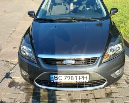 Серый Форд Фокус, объемом двигателя 1.6 л и пробегом 270 тыс. км за 5400 $, фото 1 на Automoto.ua