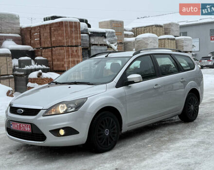 Сірий Форд Фокус, об'ємом двигуна 1.6 л та пробігом 277 тис. км за 5650 $, фото 1 на Automoto.ua