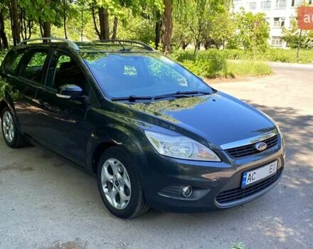 Серый Форд Фокус, объемом двигателя 1.6 л и пробегом 220 тыс. км за 5099 $, фото 1 на Automoto.ua