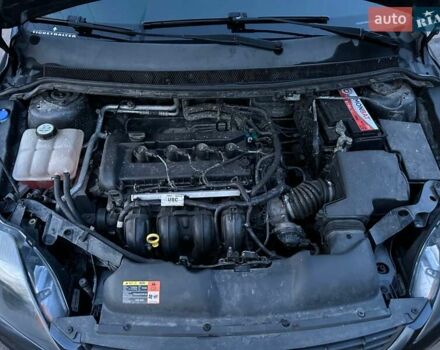 Сірий Форд Фокус, об'ємом двигуна 1.8 л та пробігом 208 тис. км за 5850 $, фото 1 на Automoto.ua