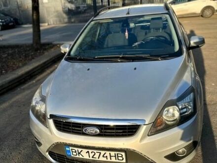 Сірий Форд Фокус, об'ємом двигуна 1.56 л та пробігом 361 тис. км за 4300 $, фото 1 на Automoto.ua