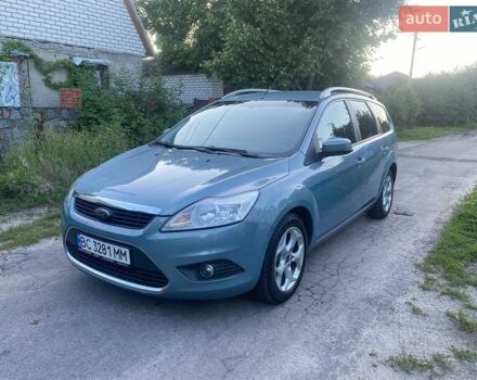 Сірий Форд Фокус, об'ємом двигуна 1.6 л та пробігом 260 тис. км за 5000 $, фото 1 на Automoto.ua