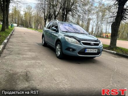 Серый Форд Фокус, объемом двигателя 1.6 л и пробегом 270 тыс. км за 4850 $, фото 1 на Automoto.ua