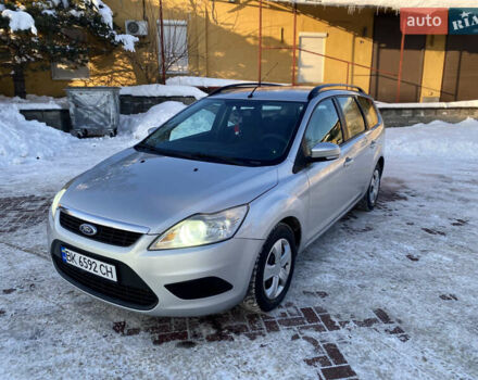 Серый Форд Фокус, объемом двигателя 1.56 л и пробегом 315 тыс. км за 5300 $, фото 1 на Automoto.ua