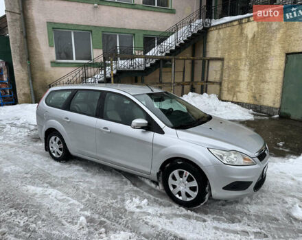 Серый Форд Фокус, объемом двигателя 1.56 л и пробегом 283 тыс. км за 4650 $, фото 1 на Automoto.ua