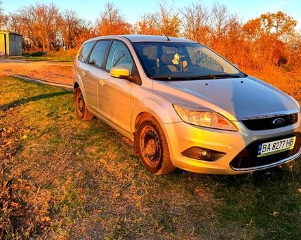 Серый Форд Фокус, объемом двигателя 1.6 л и пробегом 310 тыс. км за 4400 $, фото 1 на Automoto.ua