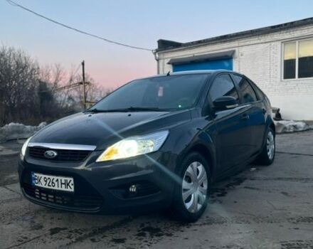 Сірий Форд Фокус, об'ємом двигуна 2 л та пробігом 270 тис. км за 5800 $, фото 1 на Automoto.ua