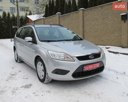 Серый Форд Фокус, объемом двигателя 1.6 л и пробегом 191 тыс. км за 6100 $, фото 1 на Automoto.ua