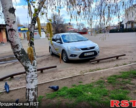 Сірий Форд Фокус, об'ємом двигуна 1.6 л та пробігом 375 тис. км за 5000 $, фото 1 на Automoto.ua