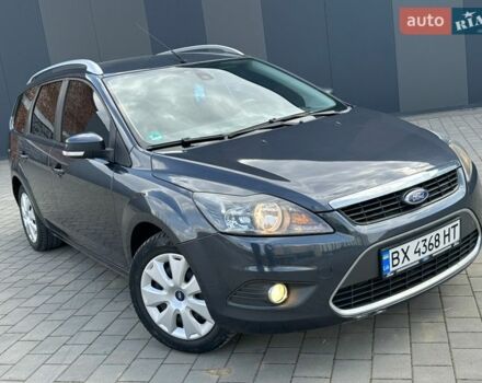 Серый Форд Фокус, объемом двигателя 1.6 л и пробегом 266 тыс. км за 5700 $, фото 1 на Automoto.ua