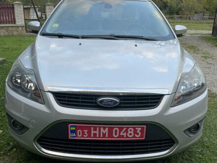 Сірий Форд Фокус, об'ємом двигуна 1.56 л та пробігом 196 тис. км за 6200 $, фото 1 на Automoto.ua