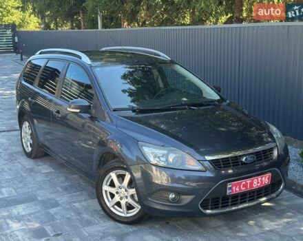 Сірий Форд Фокус, об'ємом двигуна 1.6 л та пробігом 230 тис. км за 5950 $, фото 1 на Automoto.ua