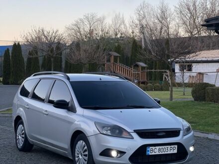 Сірий Форд Фокус, об'ємом двигуна 1.6 л та пробігом 243 тис. км за 4650 $, фото 1 на Automoto.ua