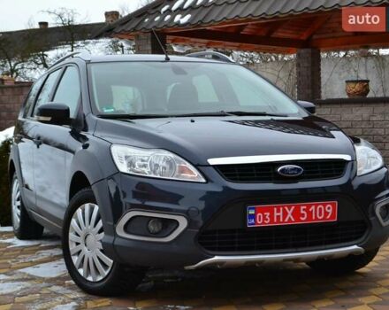 Сірий Форд Фокус, об'ємом двигуна 1.6 л та пробігом 124 тис. км за 6850 $, фото 1 на Automoto.ua