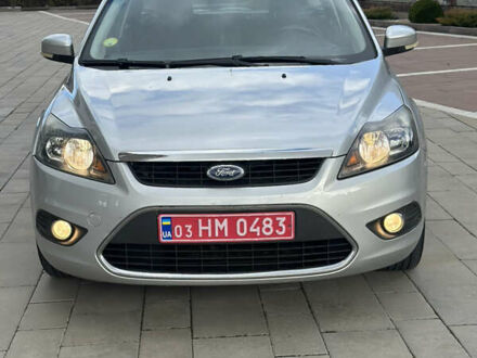 Серый Форд Фокус, объемом двигателя 1.8 л и пробегом 196 тыс. км за 6300 $, фото 1 на Automoto.ua